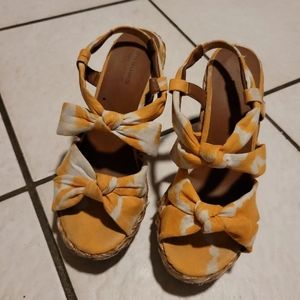 Wedge sandals